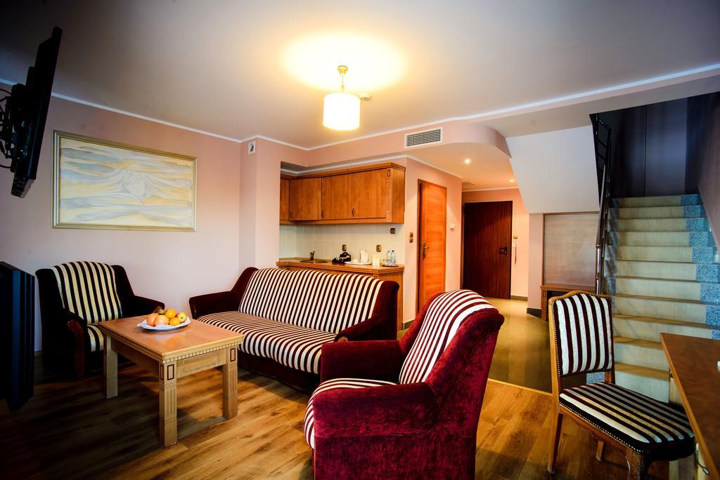 Hotel Pietrak Wagrowiec Exterior photo