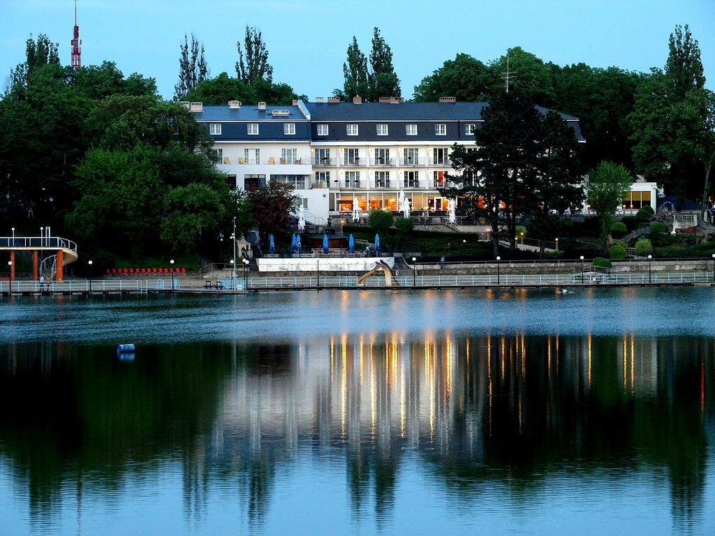Hotel Pietrak Wagrowiec Exterior photo